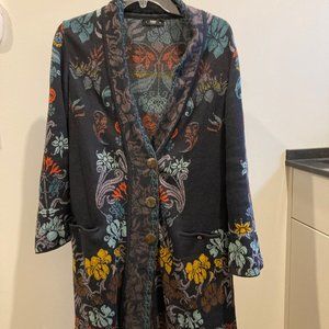 Beautiful IVKO Long Jacket/Sweater
